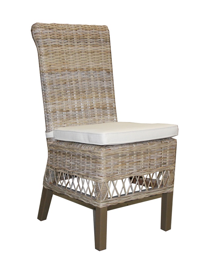 Leony Chair